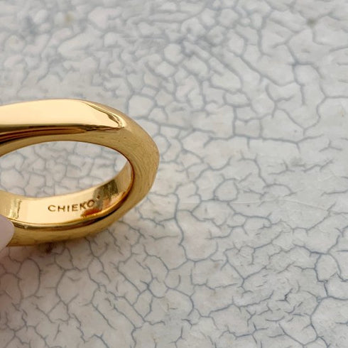 petal ring